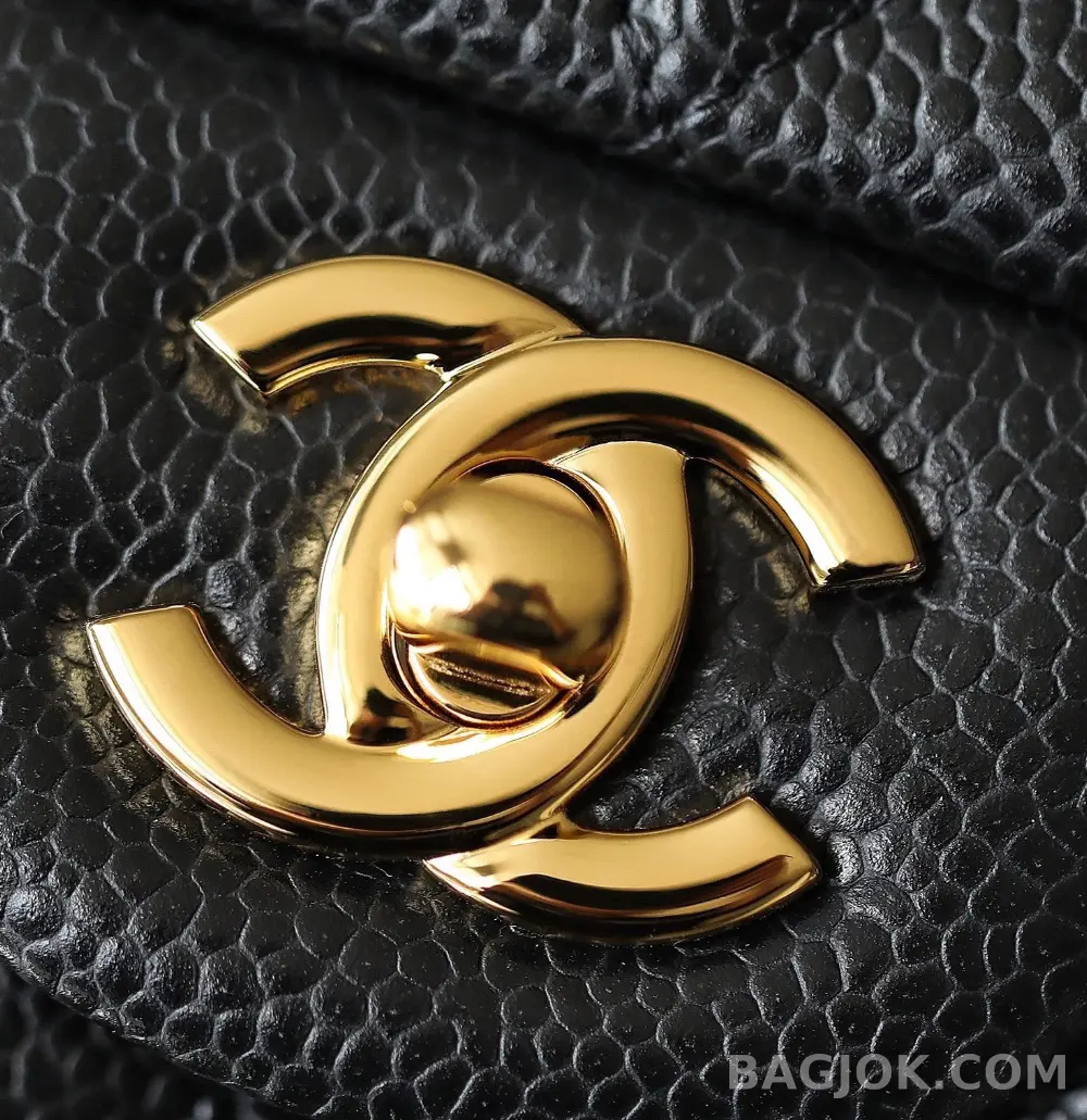 샤넬 Chanel 쁘띠삭 클래식 플랩백 캐비어 상세 이미지