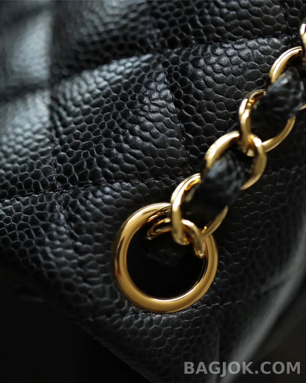 샤넬 Chanel 쁘띠삭 클래식 플랩백 캐비어 상세 이미지