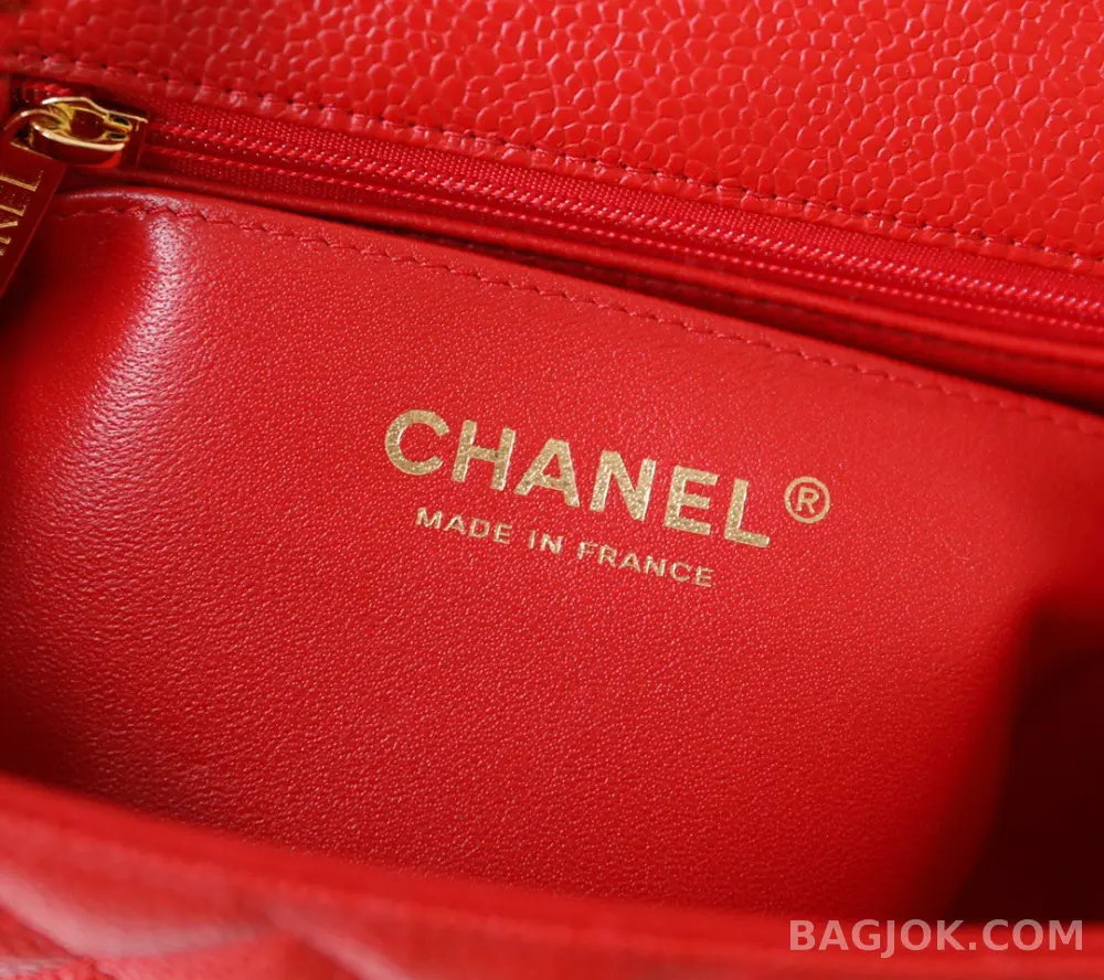 샤넬 Chanel 쁘띠삭 클래식 플랩백 캐비어 상세 이미지