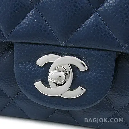샤넬 Chanel 쁘띠삭 클래식 플랩백 캐비어 상세 이미지