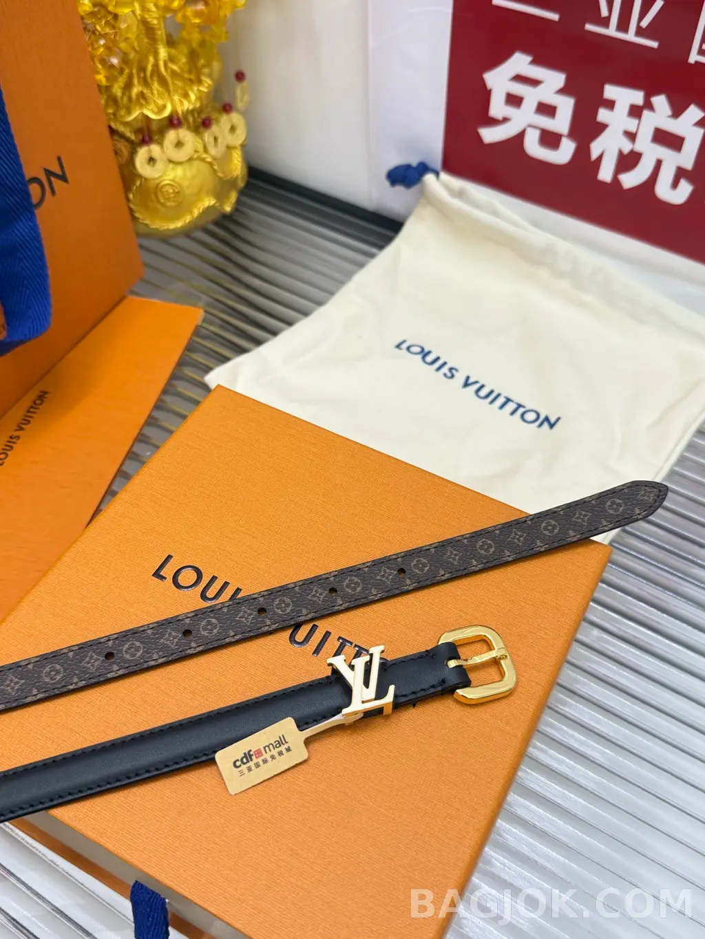루이비통 루이비통 프리티 LV 15mm 리버서블 벨트 상세 이미지