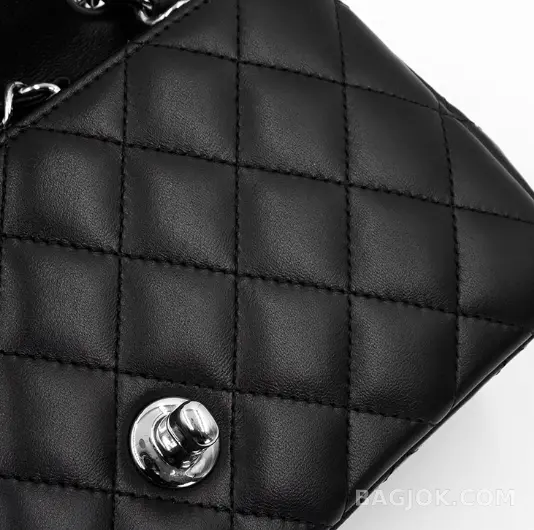 샤넬 Chanel 클래식 플랩백 뉴미니 램스킨 ver.1 상세 이미지