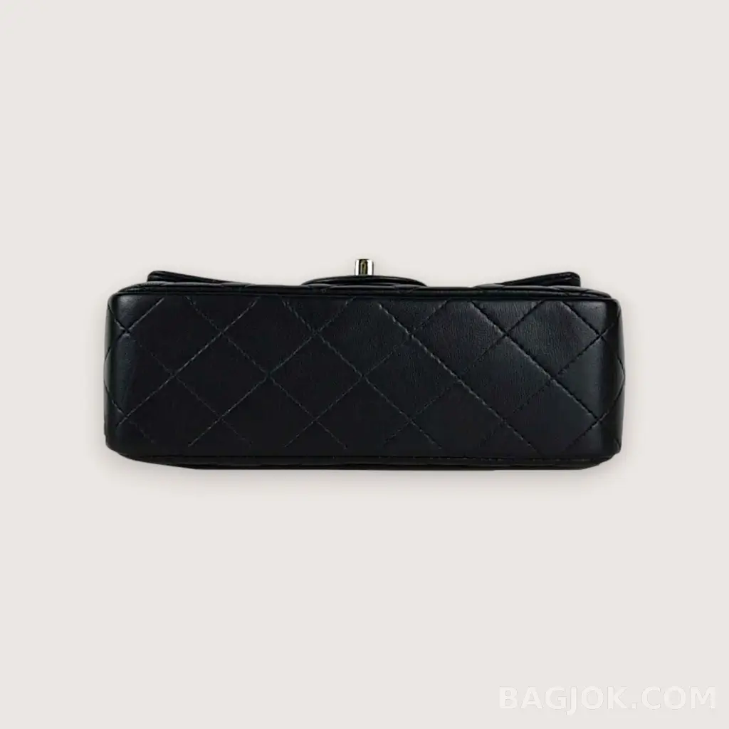 샤넬 Chanel 클래식 플랩백 뉴미니 램스킨 ver.1 상세 이미지
