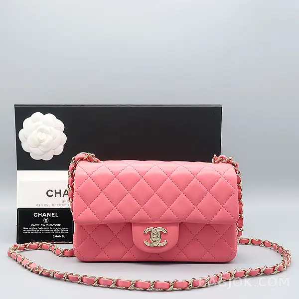 샤넬 Chanel 클래식 플랩백 뉴미니 램스킨 ver.1 상세 이미지