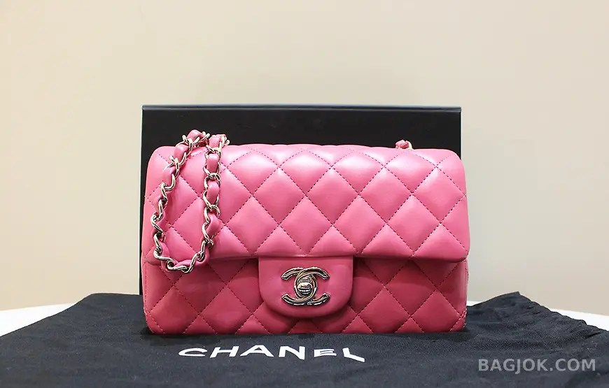 샤넬 Chanel 클래식 플랩백 뉴미니 램스킨 ver.1 상세 이미지