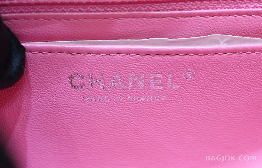 샤넬 Chanel 클래식 플랩백 뉴미니 램스킨 ver.1 상세 이미지
