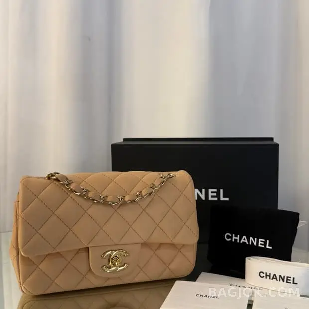샤넬 Chanel 클래식 플랩백 뉴미니 램스킨 ver.2 상세 이미지