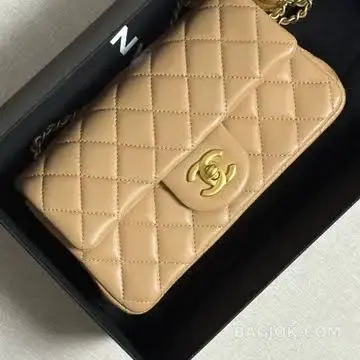 샤넬 Chanel 클래식 플랩백 뉴미니 램스킨 ver.2 상세 이미지