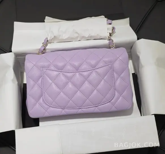 샤넬 Chanel 클래식 플랩백 뉴미니 램스킨 ver.3 상세 이미지