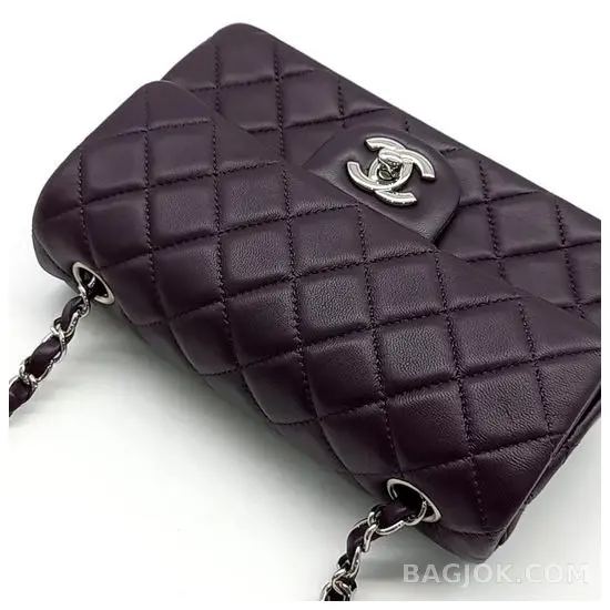 샤넬 Chanel 클래식 플랩백 뉴미니 램스킨 ver.3 상세 이미지