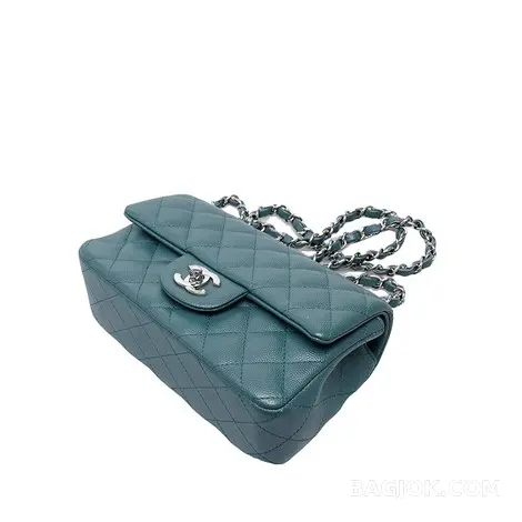 샤넬 Chanel 클래식 플랩백 뉴미니 캐비어 상세 이미지