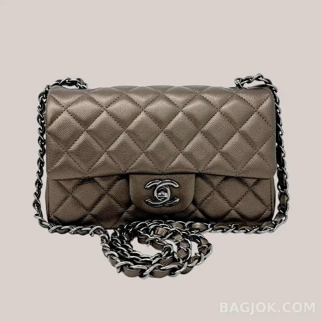 샤넬 Chanel 클래식 플랩백 뉴미니 캐비어 상세 이미지