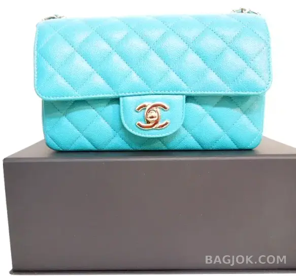 샤넬 Chanel 클래식 플랩백 뉴미니 캐비어 상세 이미지