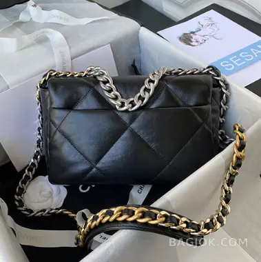샤넬 Chanel 19백 미디움 ver.1 상세 이미지