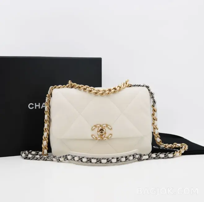 샤넬 Chanel 19백 미디움 ver.1 상세 이미지