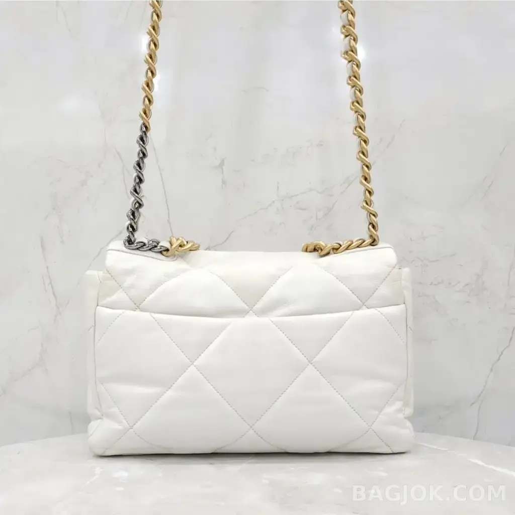 샤넬 Chanel 19백 미디움 ver.1 상세 이미지