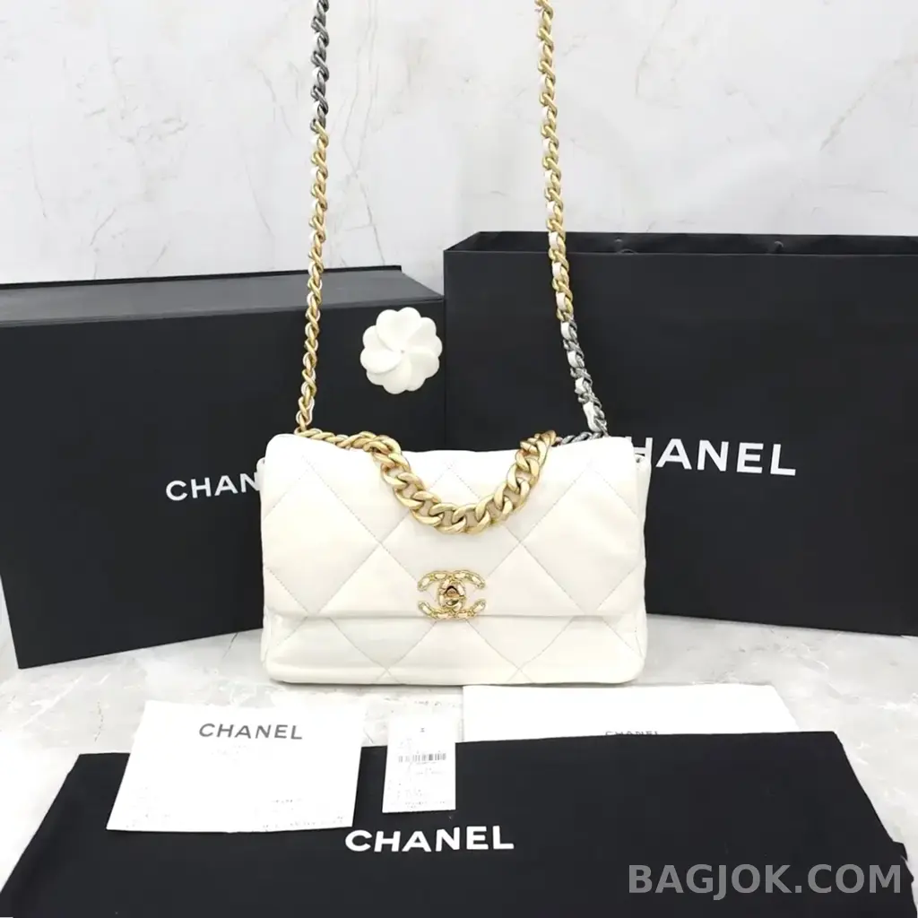 샤넬 Chanel 19백 미디움 ver.1 상세 이미지