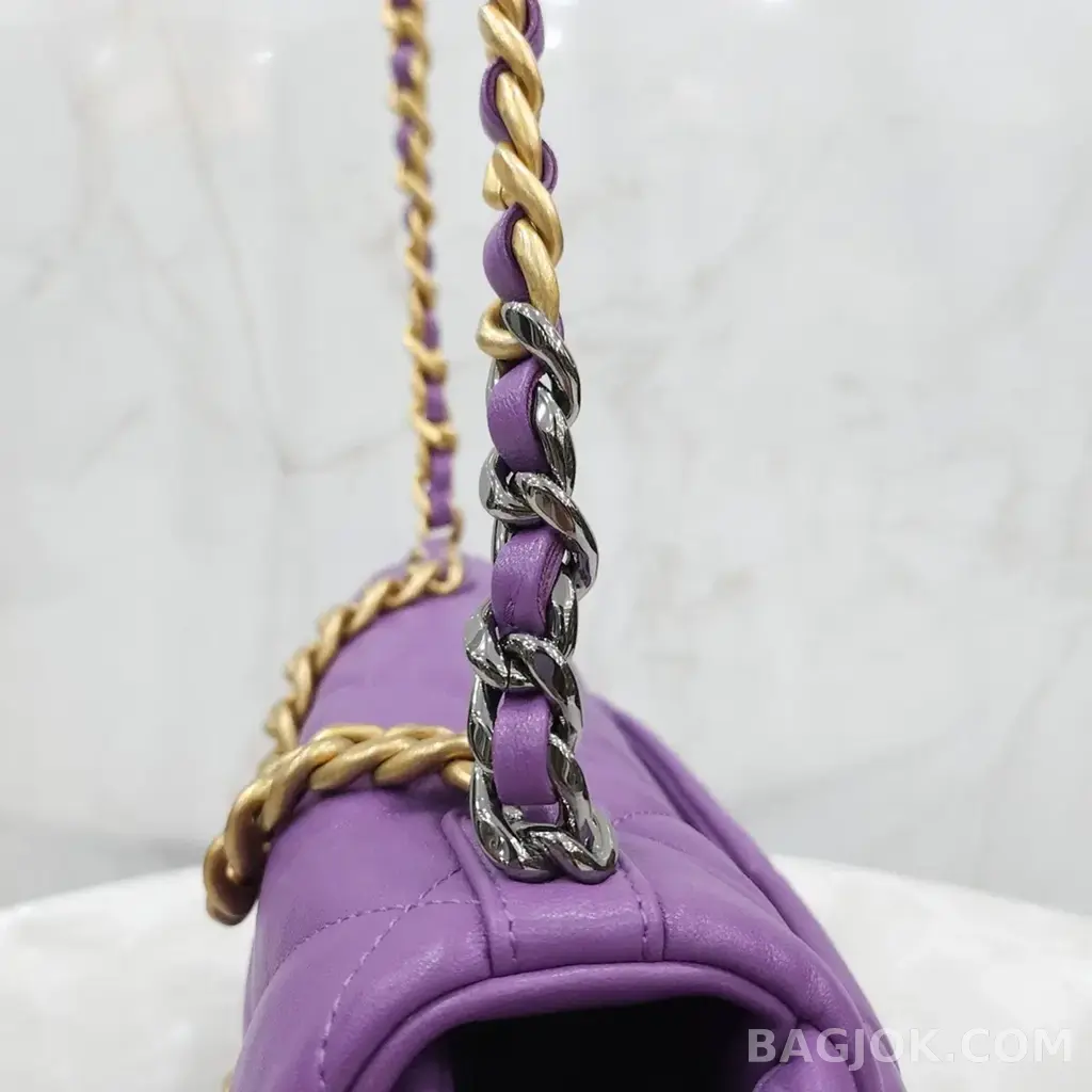 샤넬 Chanel 19백 미디움 ver.2 상세 이미지
