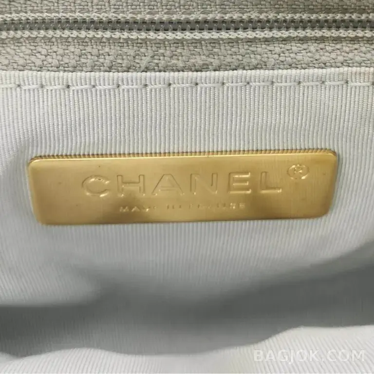 샤넬 Chanel 19백 미디움 ver.2 상세 이미지