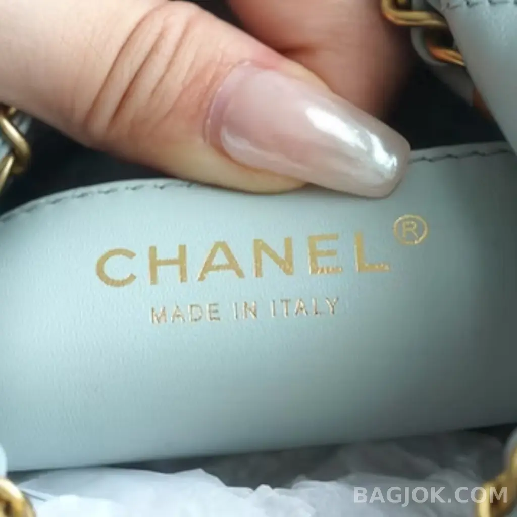 샤넬 Chanel 22백 미니 ver.2 상세 이미지