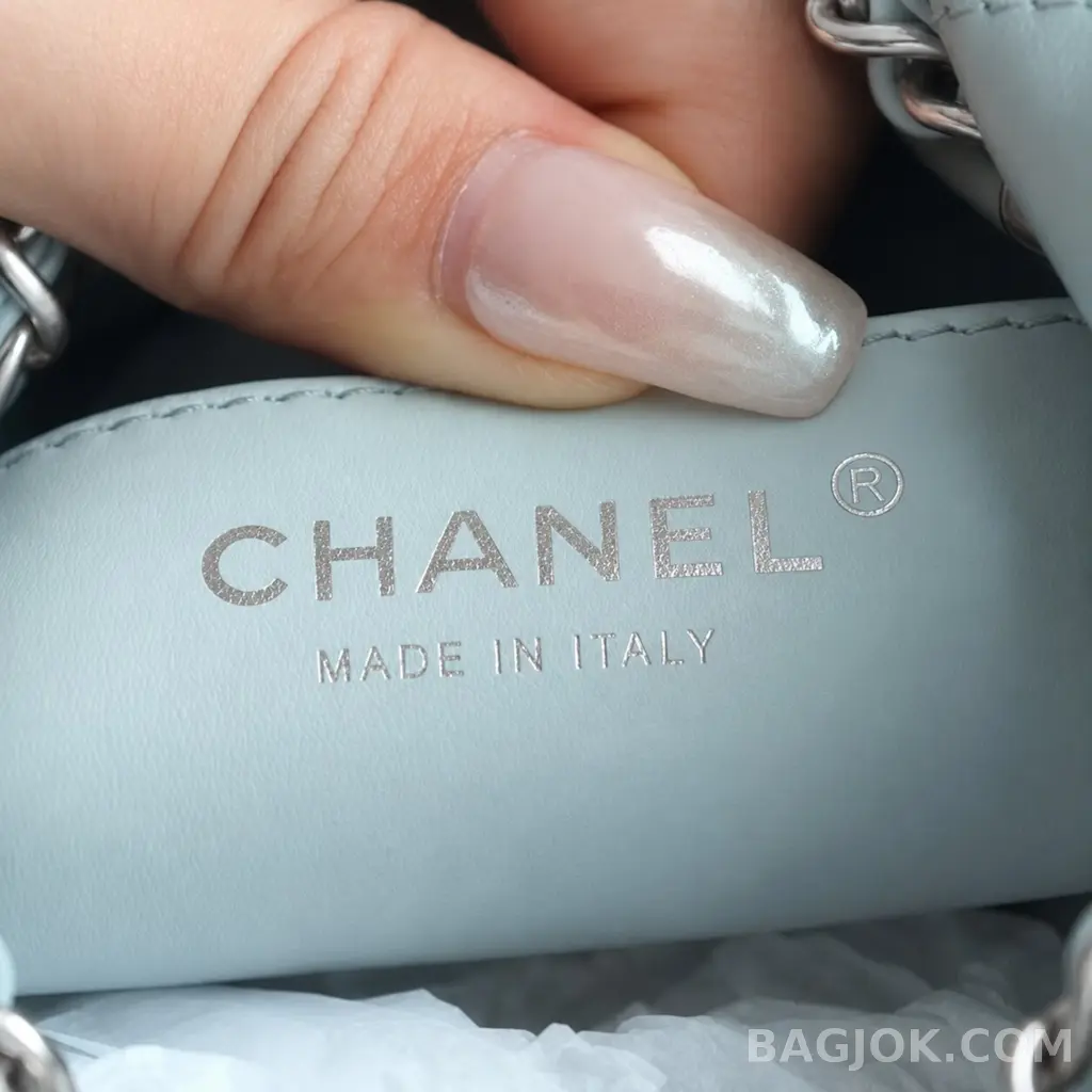 샤넬 Chanel 22백 미니 ver.2 상세 이미지