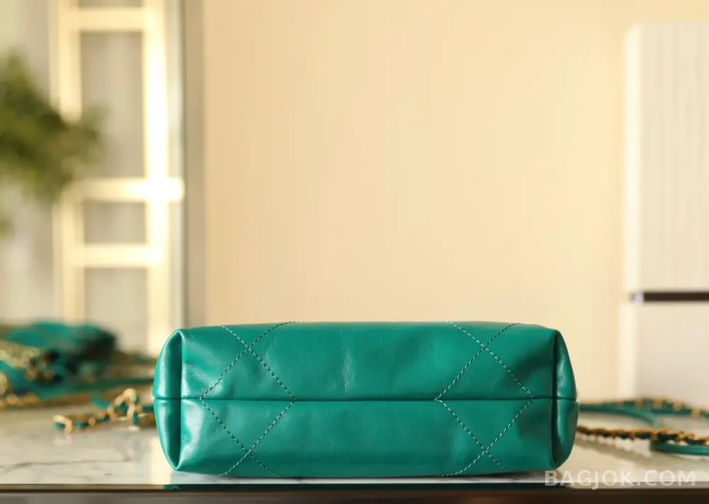 샤넬 Chanel 22백 미니 ver.4 상세 이미지
