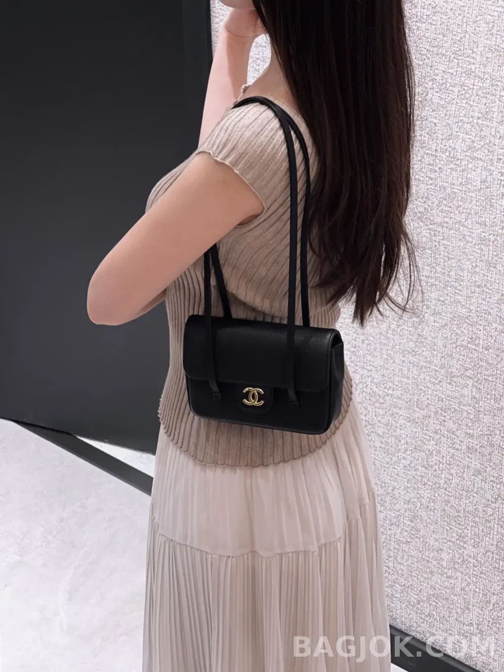 샤넬 Chanel 26SS 스트랩 클러치 미니백 상세 이미지