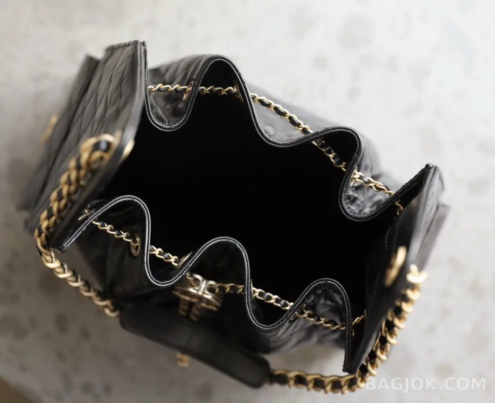 톰브라운 Chanel 25백 미디움 카프스킨 상세 이미지