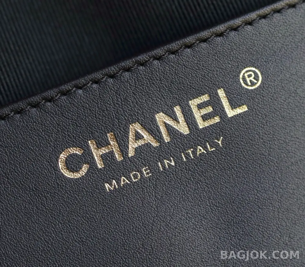 톰브라운 Chanel 25백 미디움 카프스킨 상세 이미지