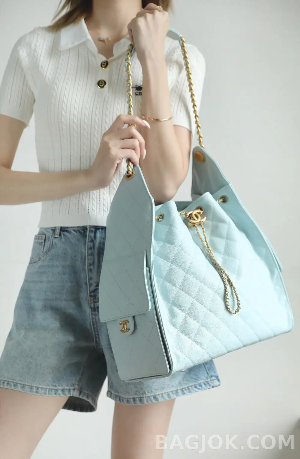샤넬 Chanel 25백 미디움 캐비어 ver.2 상세 이미지