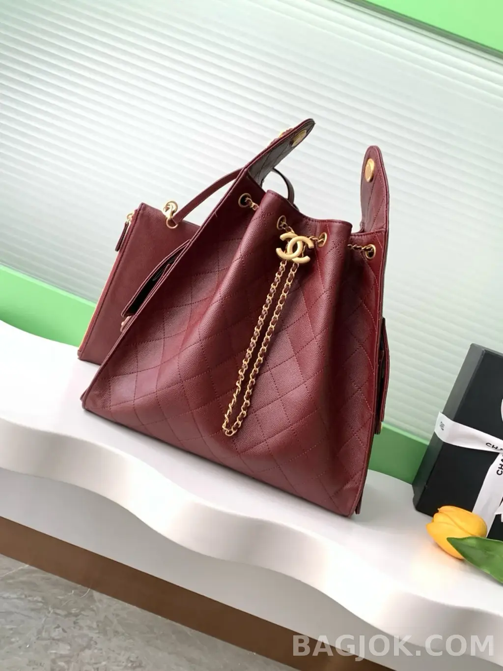 샤넬 Chanel 25백 미디움 캐비어 ver.2 상세 이미지