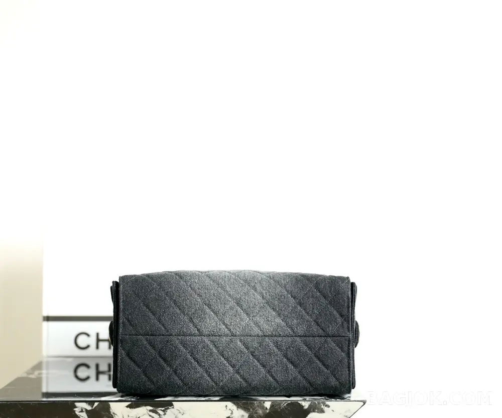 샤넬 Chanel 25백 미디움 워시드데님 상세 이미지