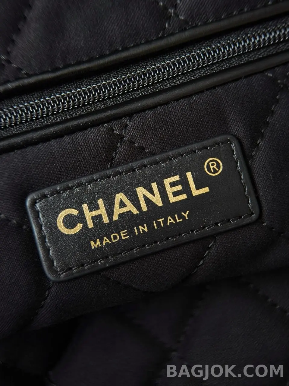샤넬 Chanel 22백 스몰 카프스킨 상세 이미지