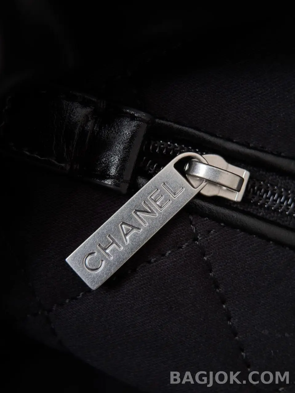 샤넬 Chanel 22백 스몰 카프스킨 상세 이미지