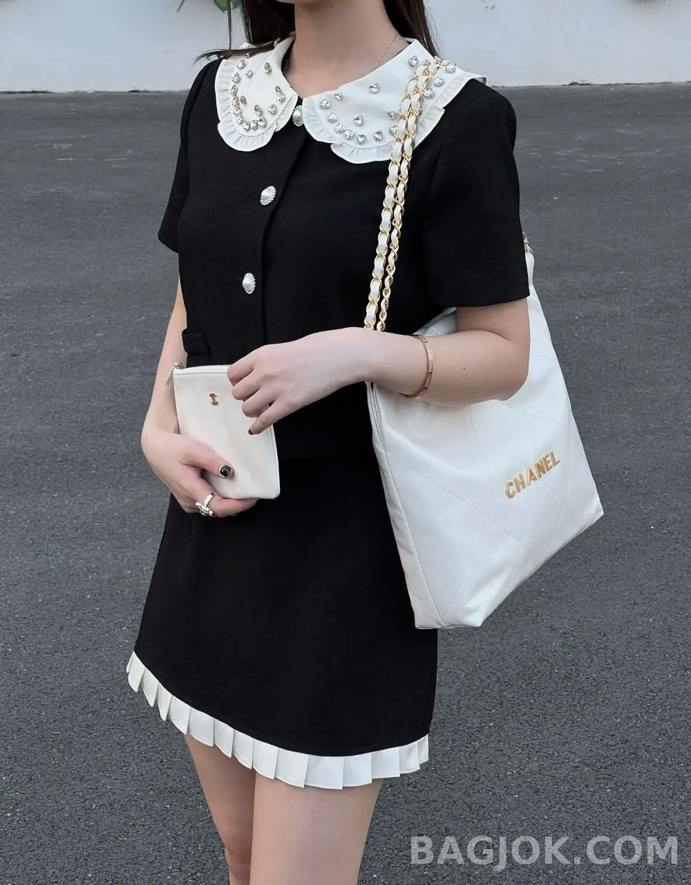샤넬 Chanel 22백 스몰 카프스킨 상세 이미지
