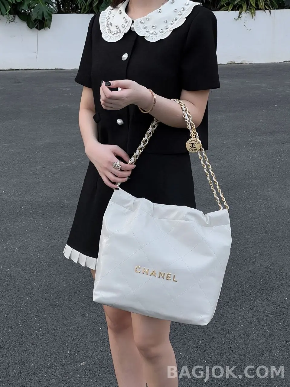 샤넬 Chanel 22백 스몰 카프스킨 상세 이미지