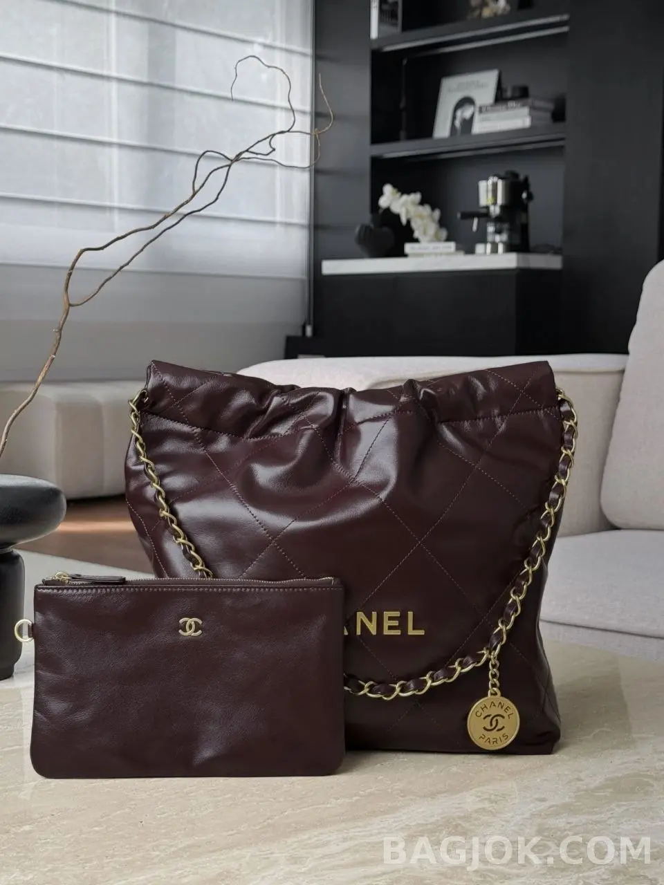 샤넬 Chanel 22백 스몰 카프스킨 상세 이미지