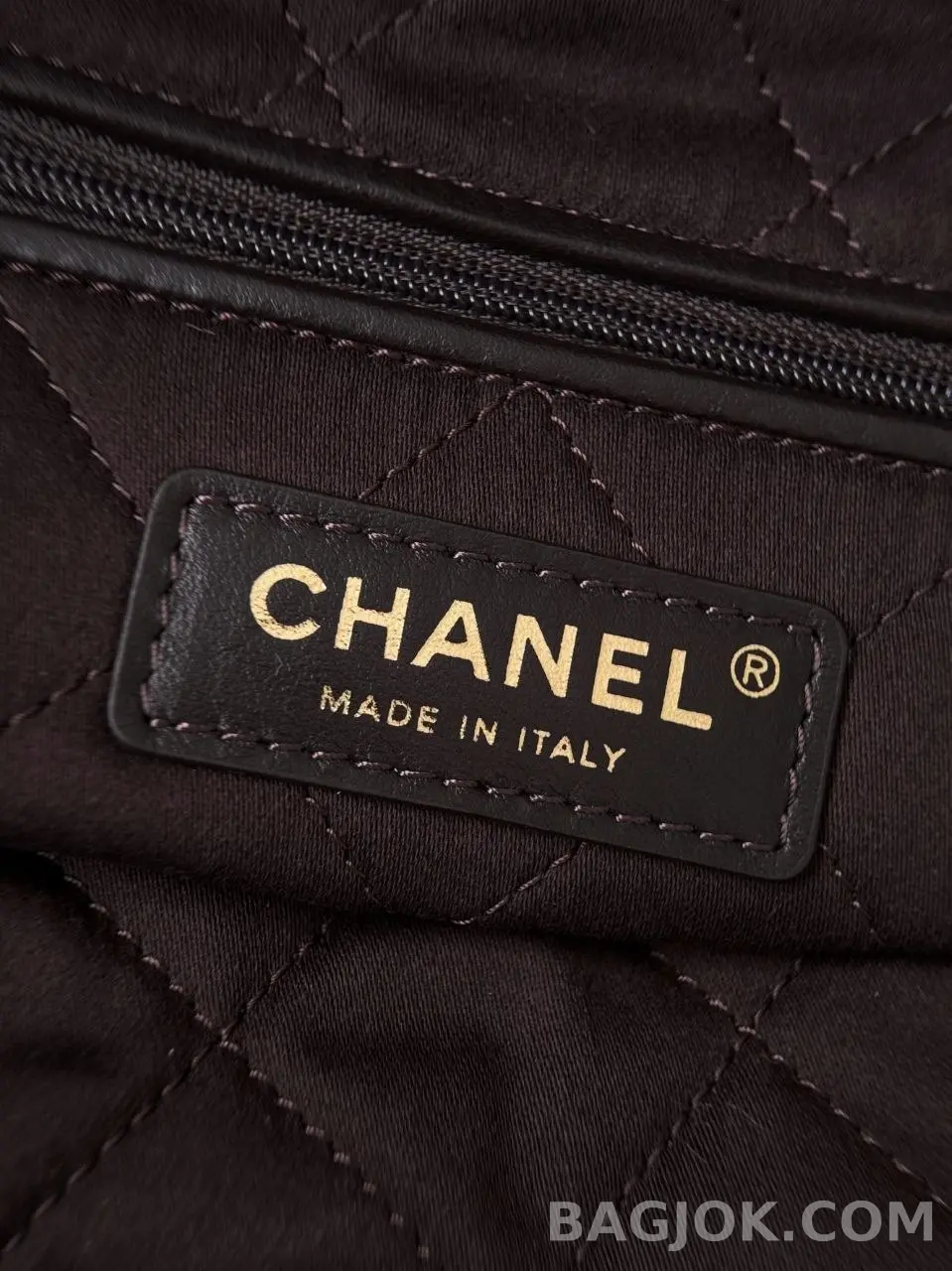 샤넬 Chanel 22백 스몰 카프스킨 상세 이미지