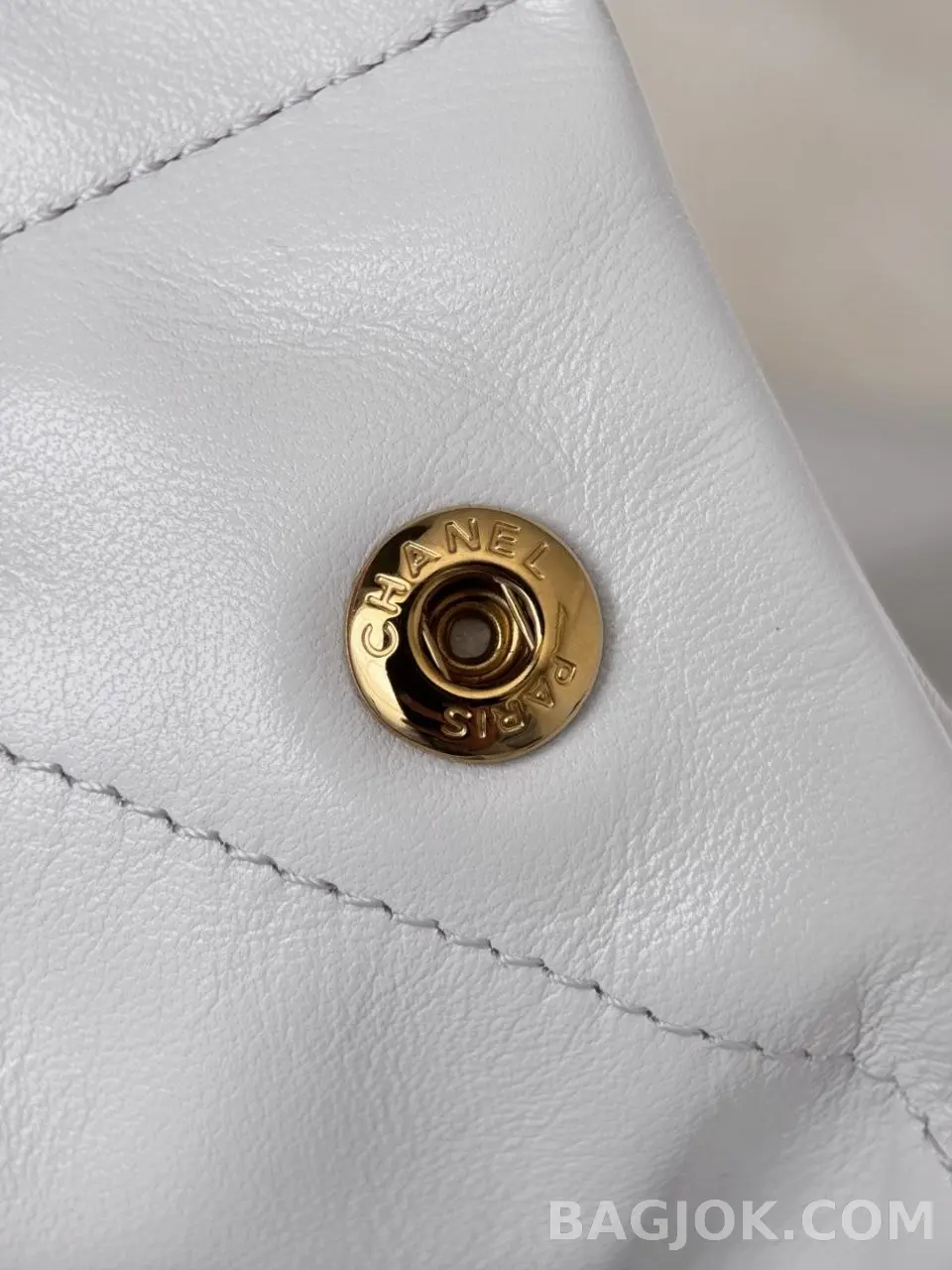 샤넬 Chanel 22백 미디움 카프스킨 상세 이미지