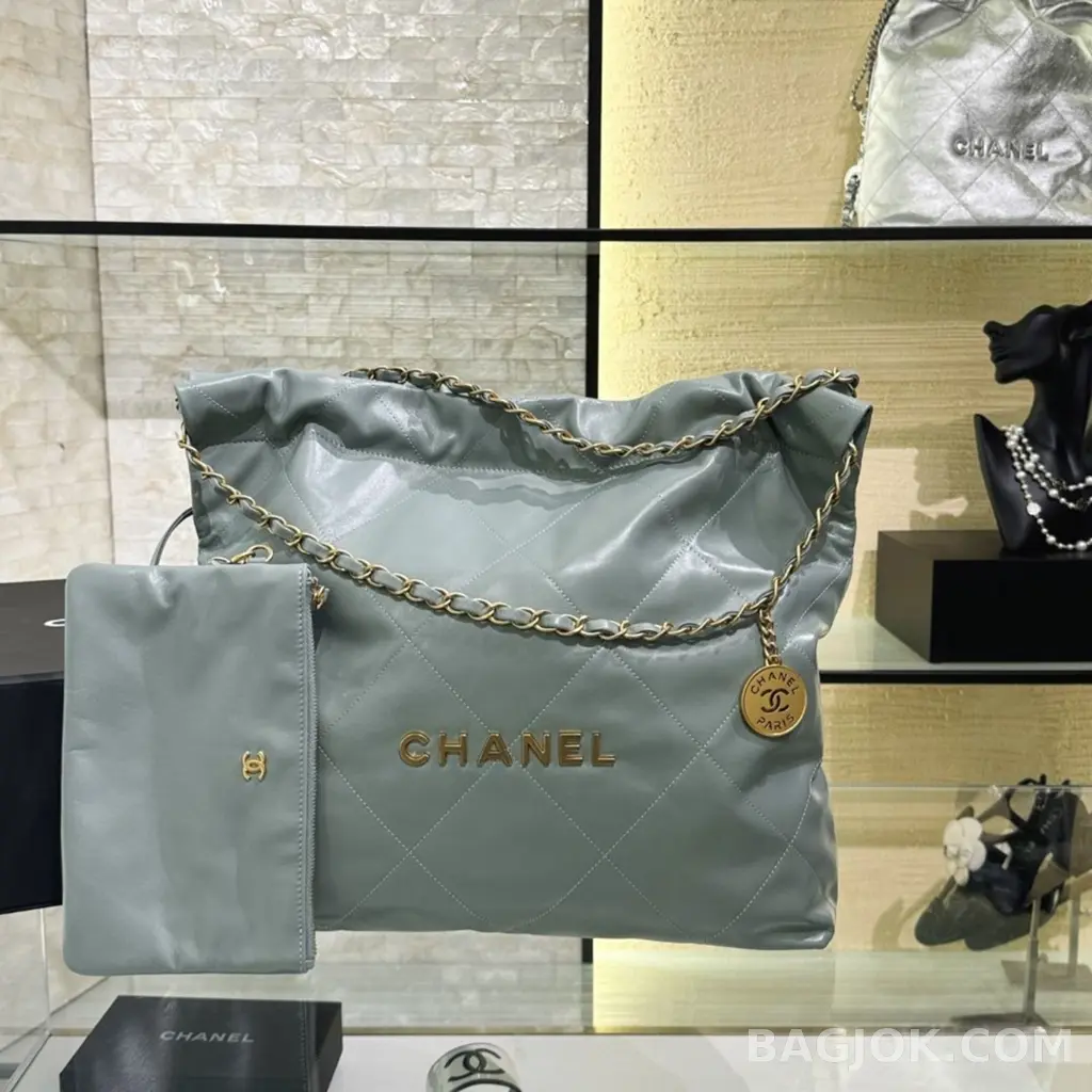 샤넬 Chanel 22백 미디움 카프스킨 상세 이미지