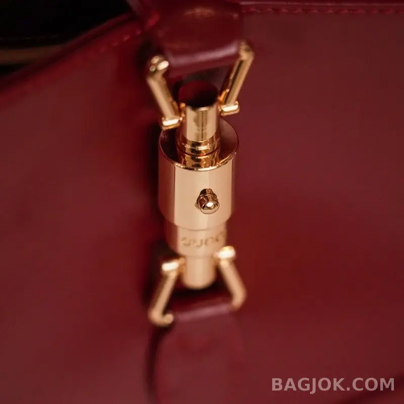구찌 Gucci 재킷백 레더 상세 이미지