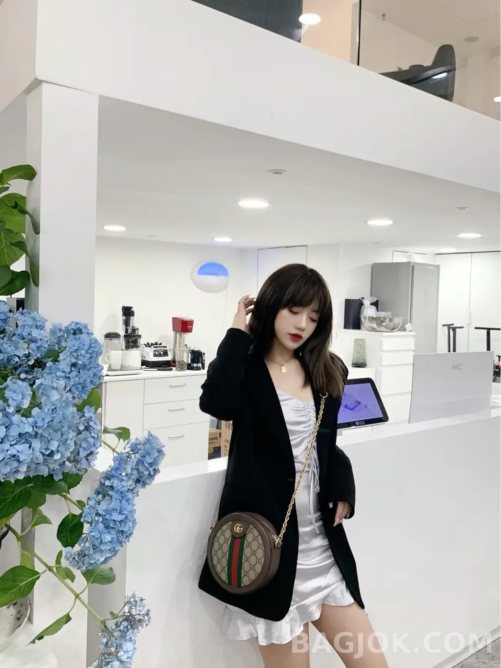 구찌 Gucci 미니 라운드 숄더백 상세 이미지