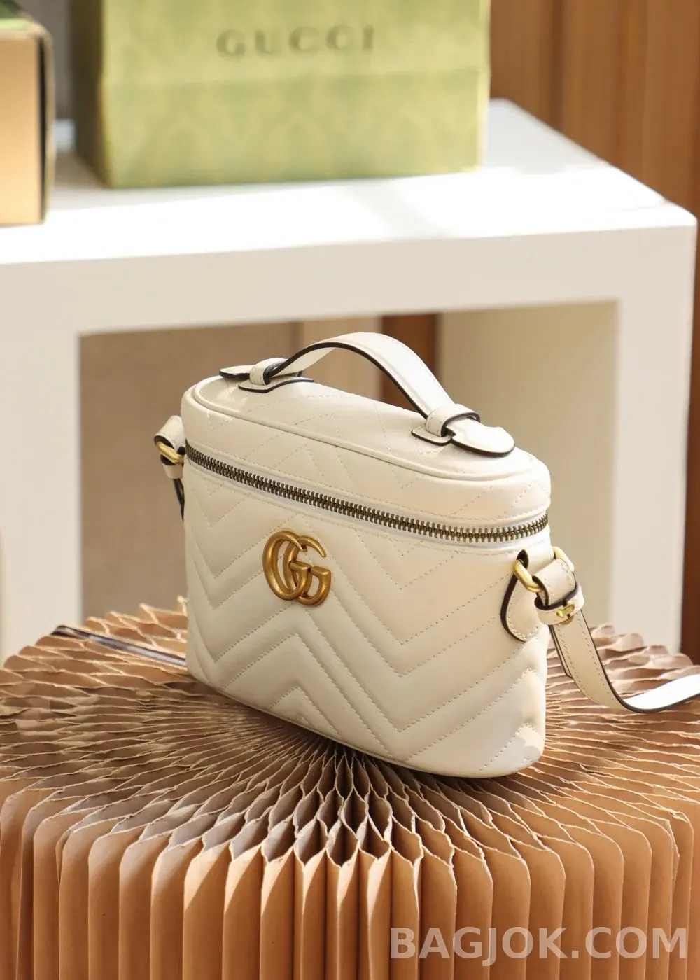구찌 Gucci 마몬트 미니백 상세 이미지