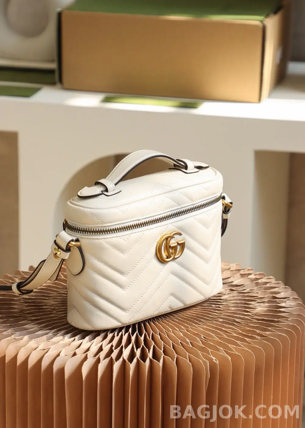 구찌 Gucci 마몬트 미니백 상세 이미지