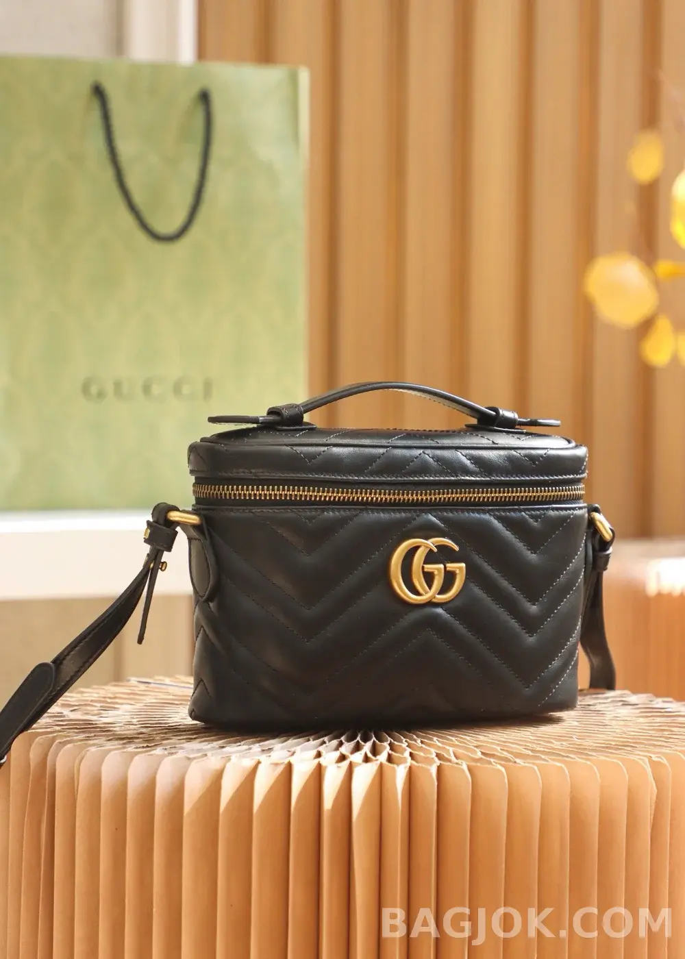 구찌 Gucci 마몬트 미니백 상세 이미지