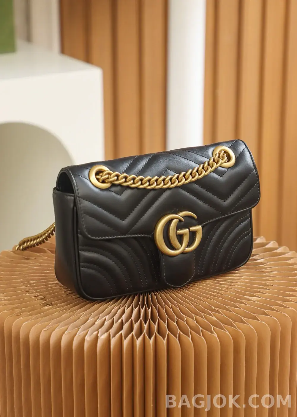 구찌 Gucci 마몬트 마틀라세 미니 숄더백 상세 이미지