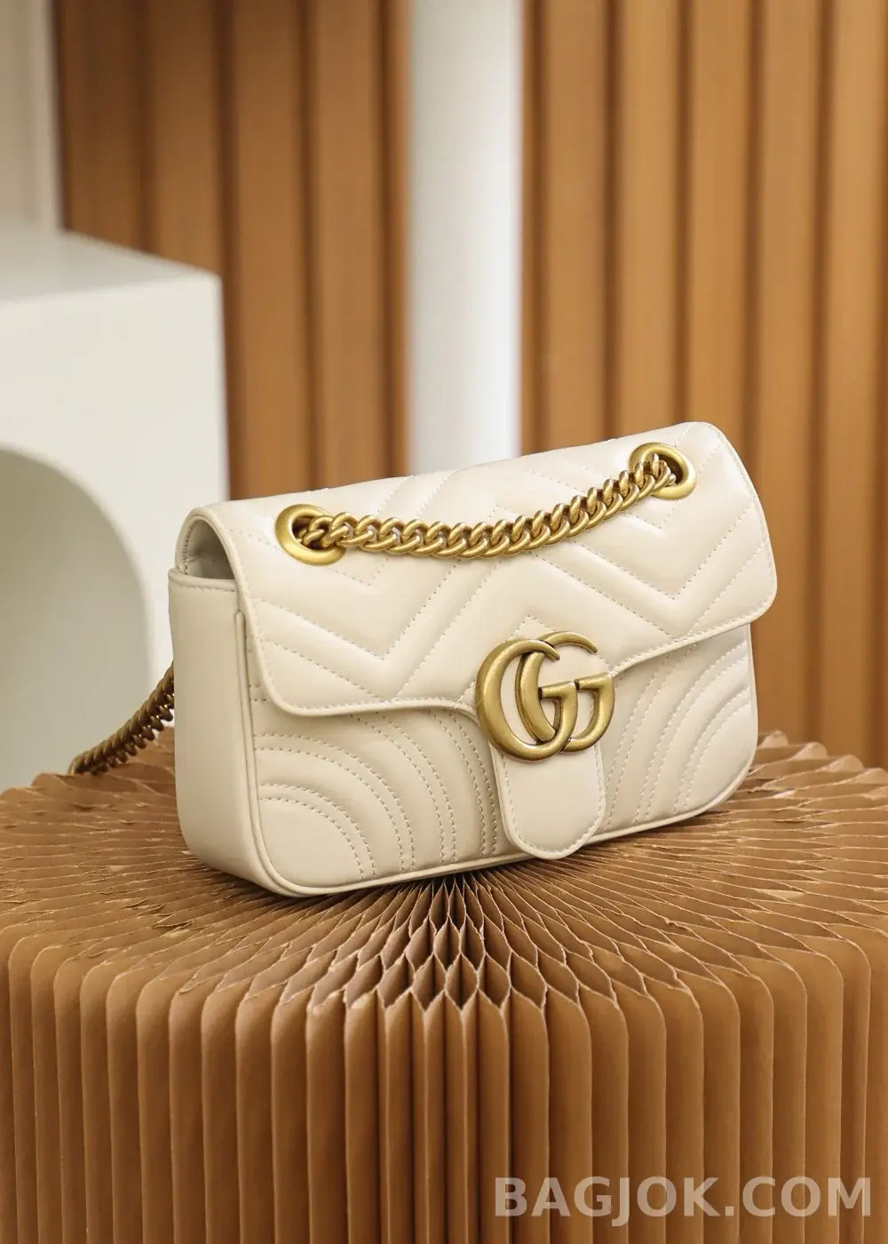 구찌 Gucci 마몬트 마틀라세 미니 숄더백 상세 이미지
