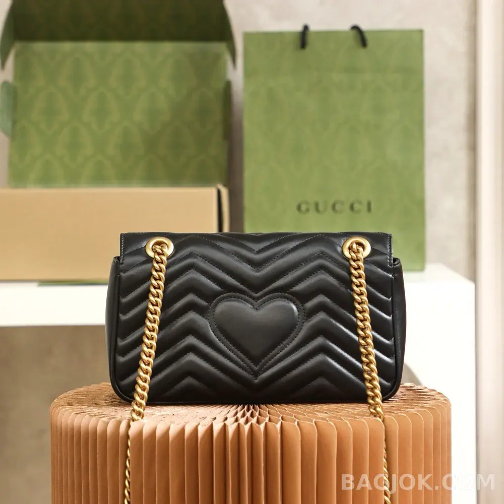 구찌 Gucci 마몬트 마틀라세 스몰 숄더백 상세 이미지