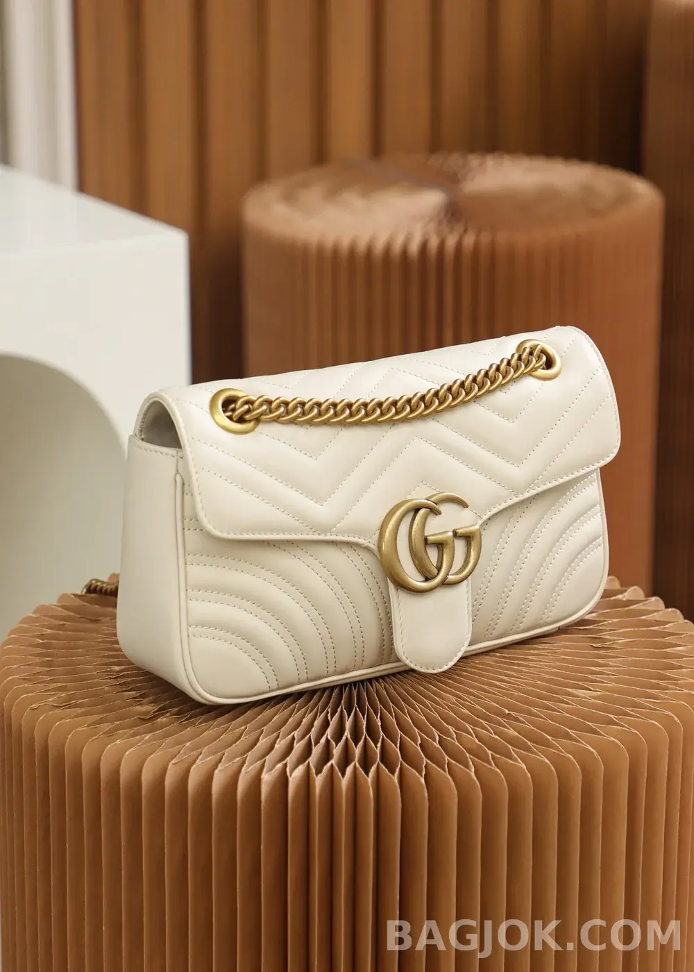 구찌 Gucci 마몬트 마틀라세 스몰 숄더백 상세 이미지