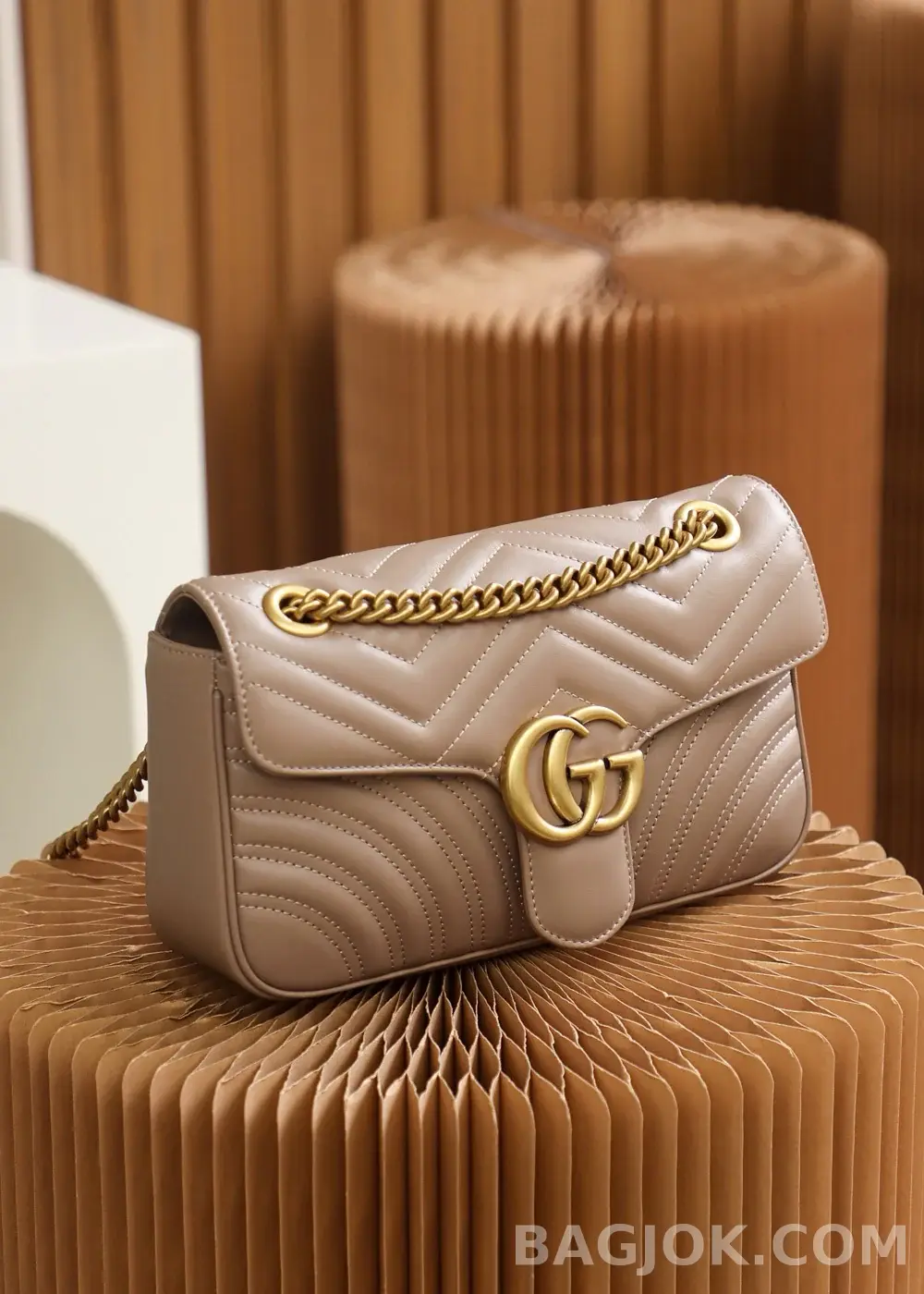구찌 Gucci 마몬트 마틀라세 스몰 숄더백 상세 이미지